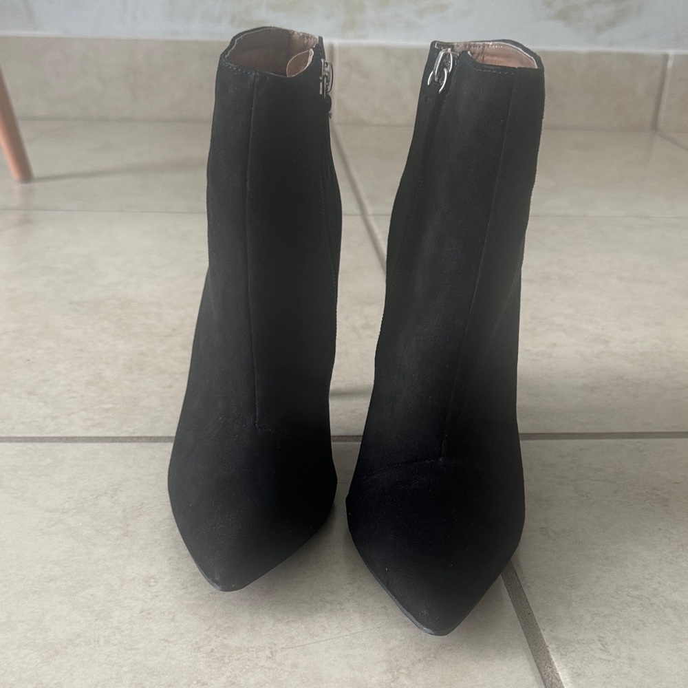 Elegant Black Women's Ankle Boots